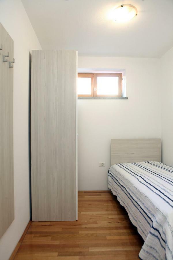 Peaceful Apartment Ankaran Sp Exterior photo