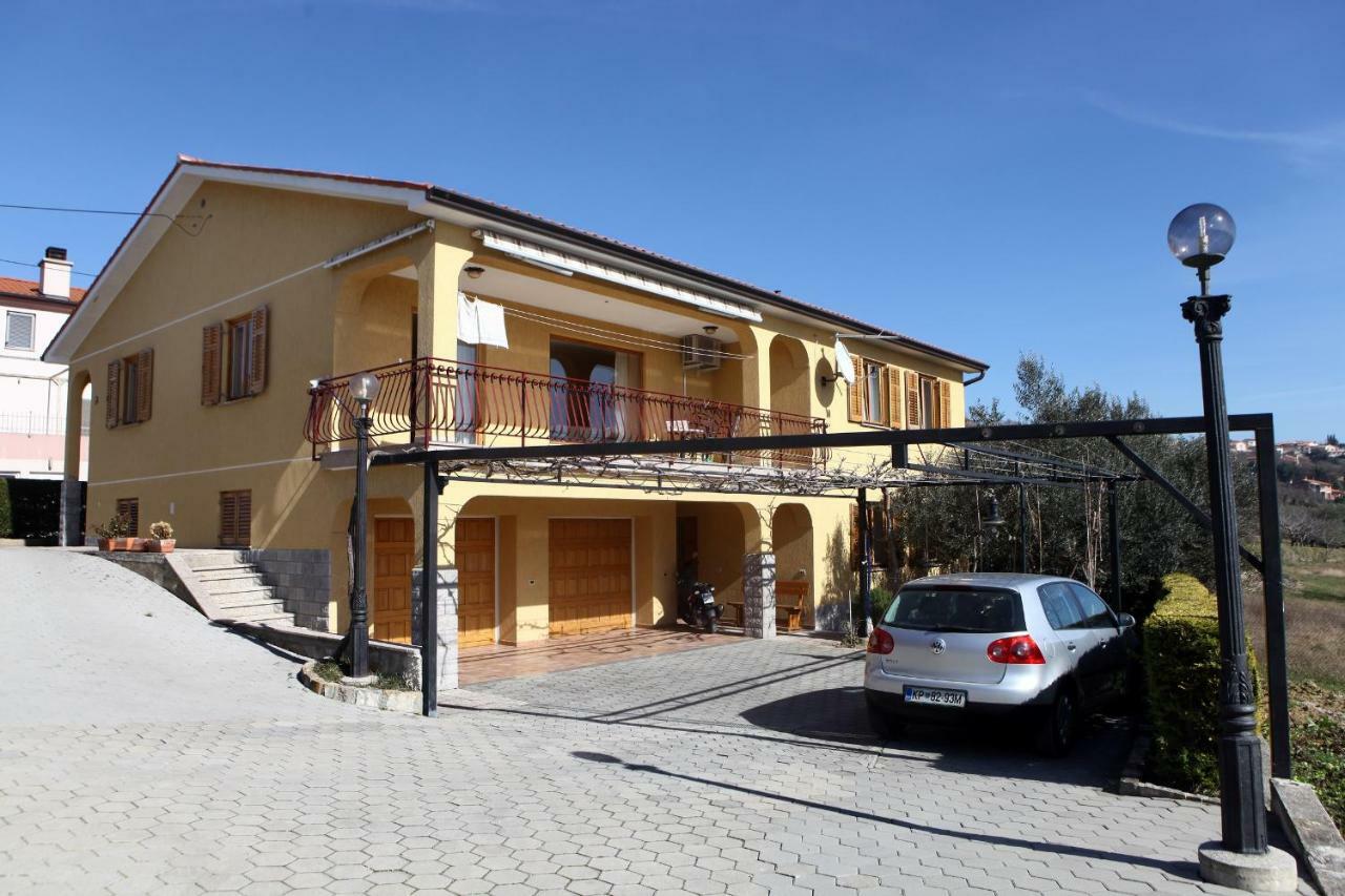 Peaceful Apartment Ankaran Sp Exterior photo