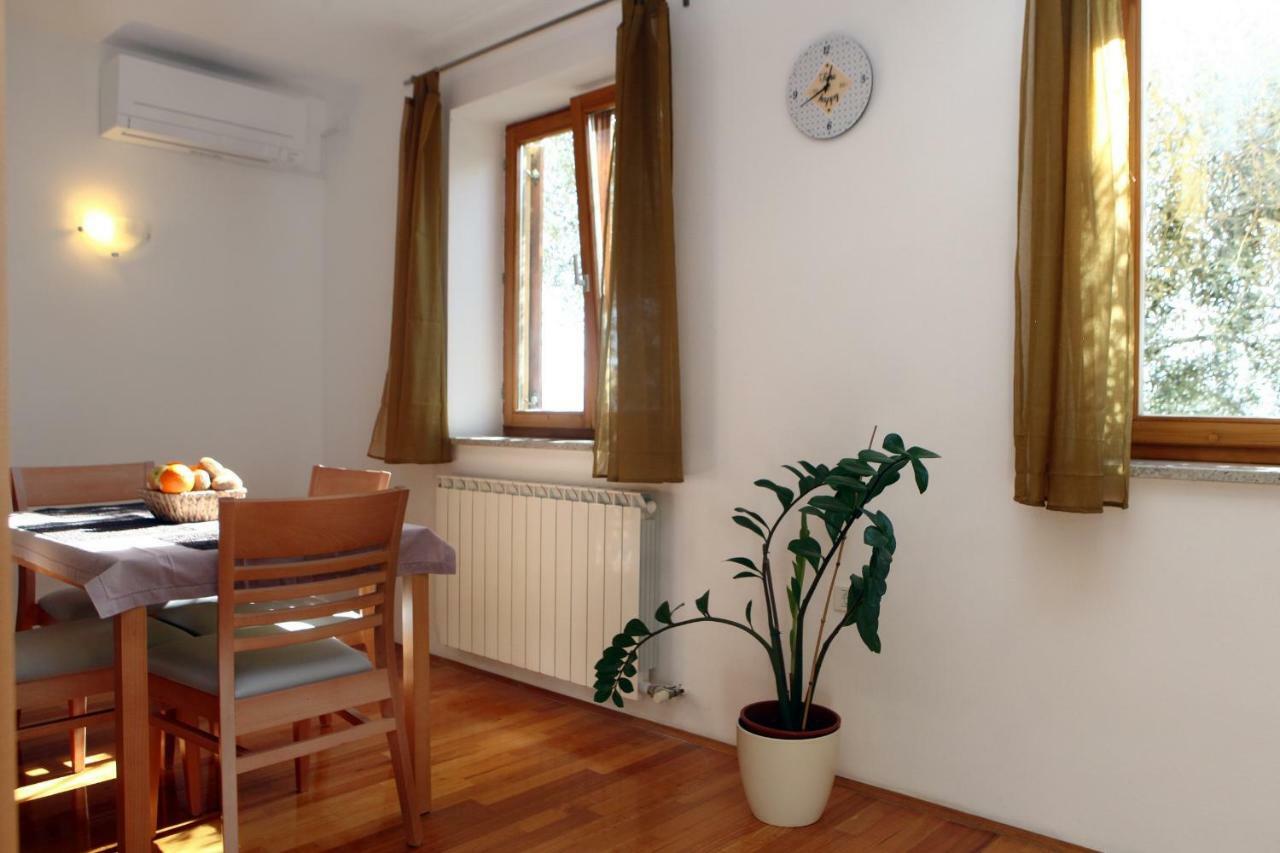 Peaceful Apartment Ankaran Sp Exterior photo